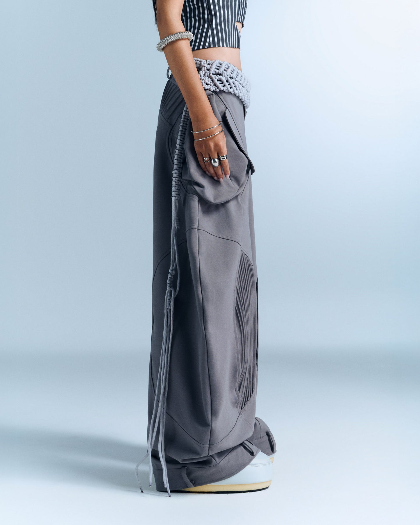 BERGAMOT PANTS (GREY)