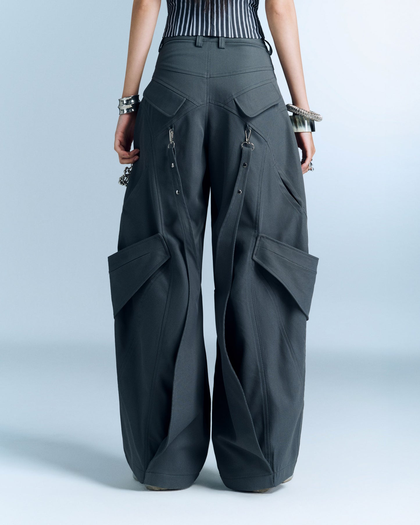 CAELUS PANTS (GREY)