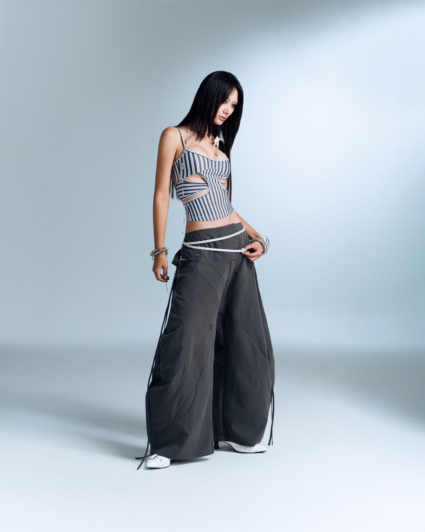 SALVIUS PANTS (GREY)