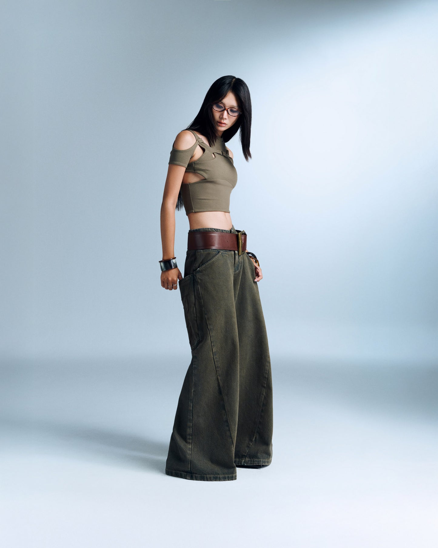 TAWNY TOP (ARMY GREEN)