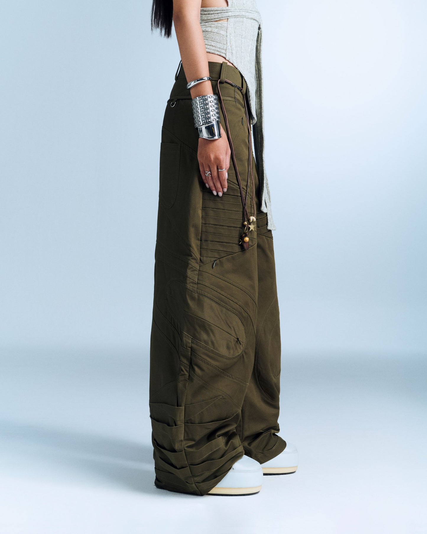 DESMOND PANTS (ARMY GREEN)