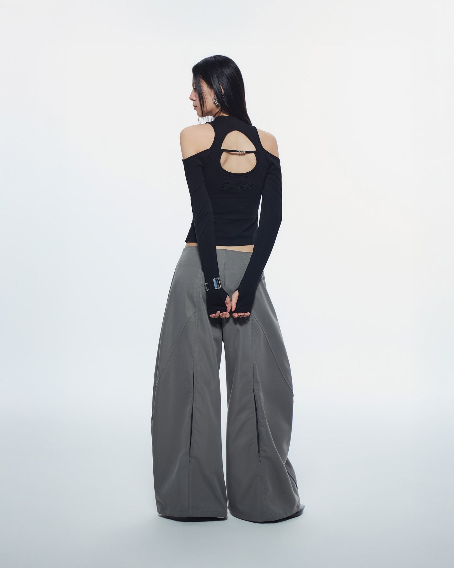CASPIAN LONG SLEEVE TOP (BLACK)