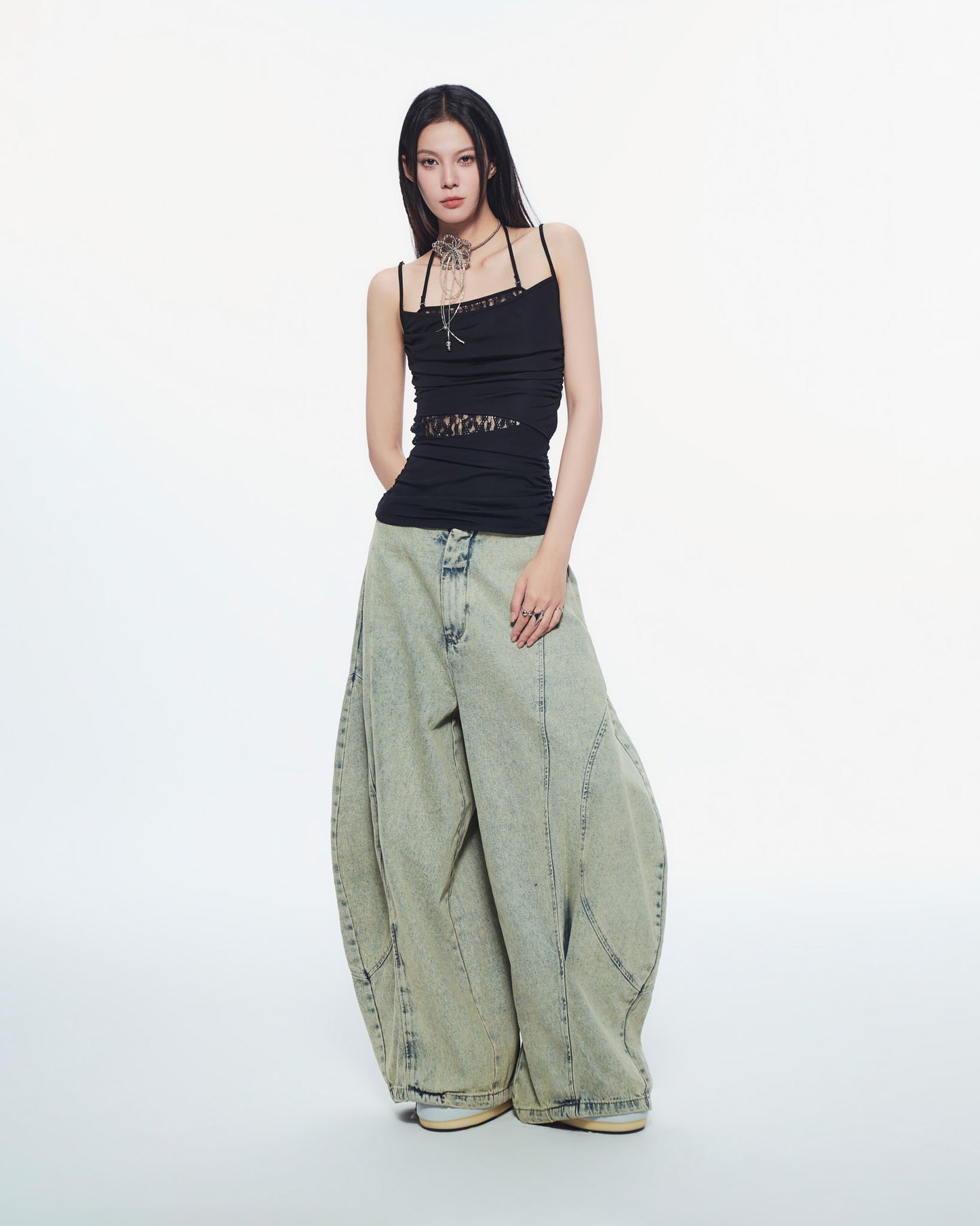 AYSEL LACE PANEL TOP (BLACK)
