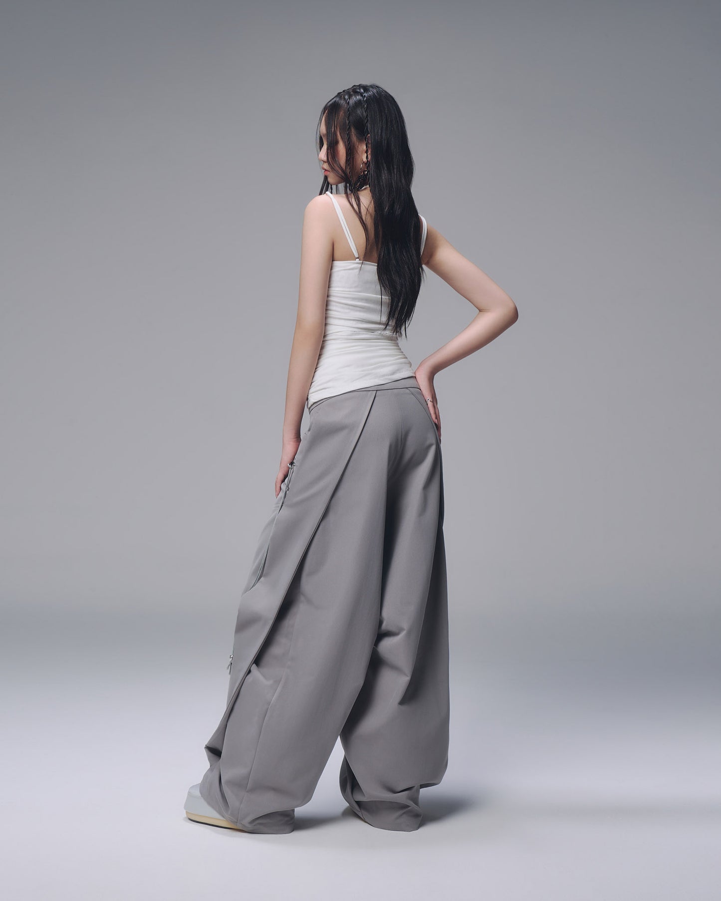 ARCHER PANTS (GREY)